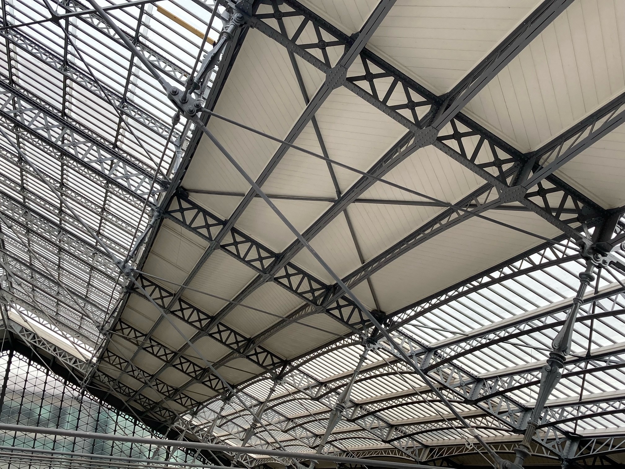 Projet sur-mesure lambris Gare Austerlitz